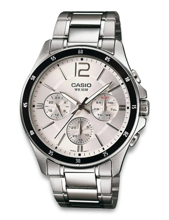 Hos Ur-Tid.dk har vi Casio model MTP-1374PD-7AVEF til markedets bedste priser